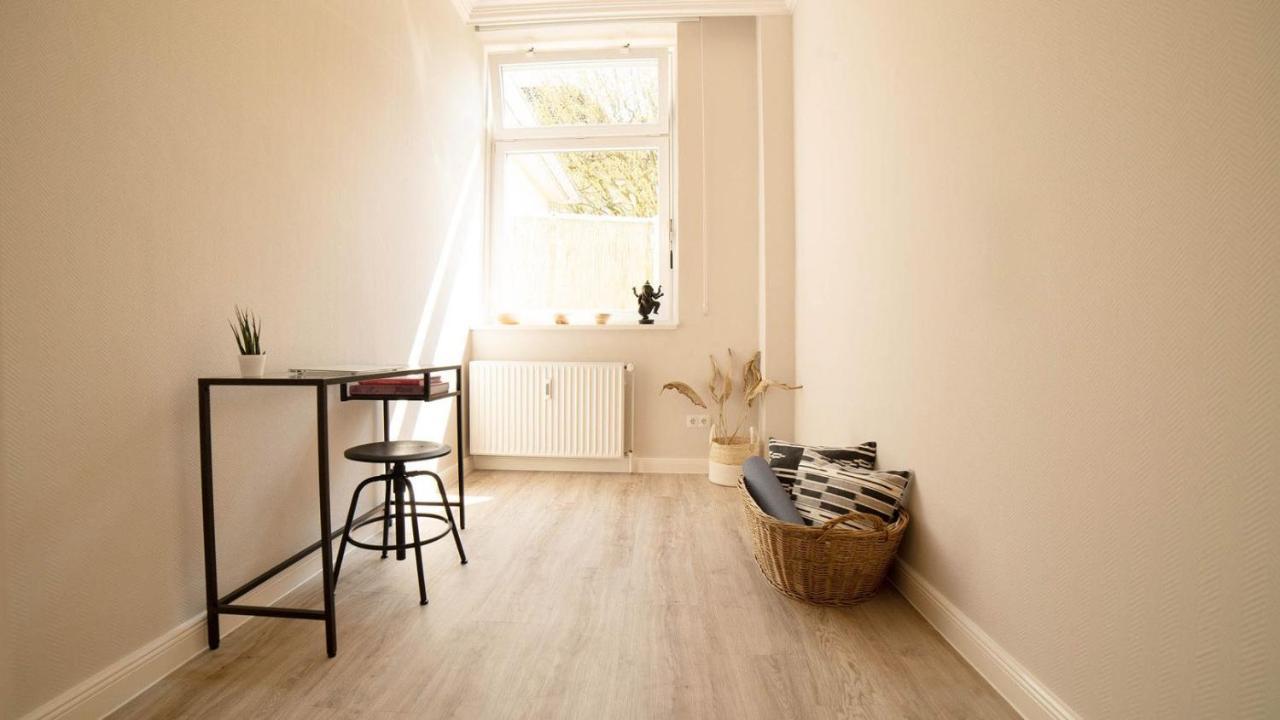 Beletage 50m Zum Strand & Grosse Terrasse Plus Parkplatz Apartment *